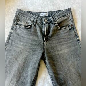 Zara Jeans - Straight legs